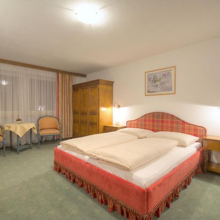Ferienhaus Bergkristall Pettneu am Arlberg Eksteriør billede
