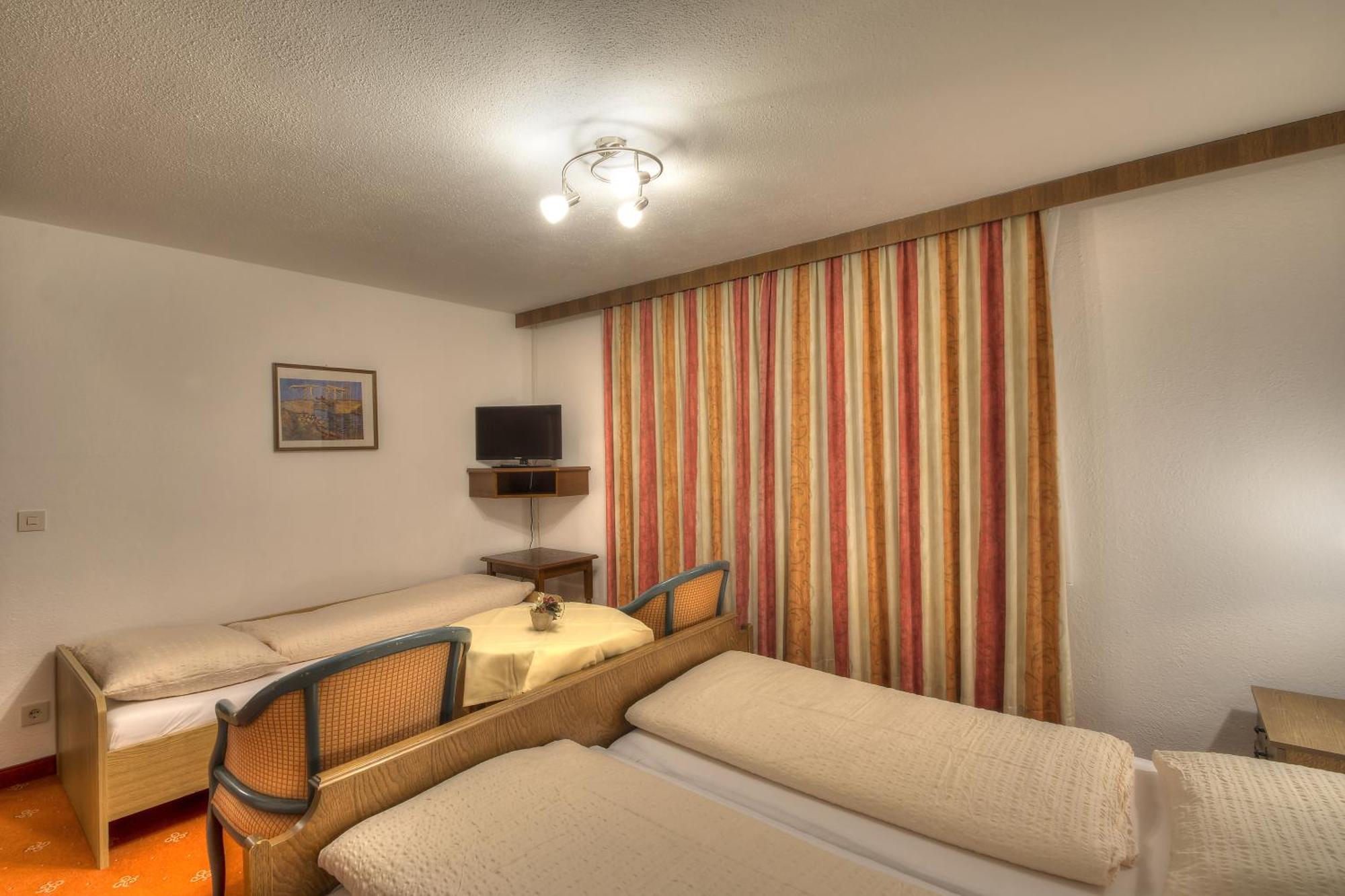 Ferienhaus Bergkristall Pettneu am Arlberg Eksteriør billede